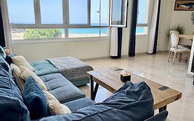 Vue océan, 2 chambres confortables, plage en face